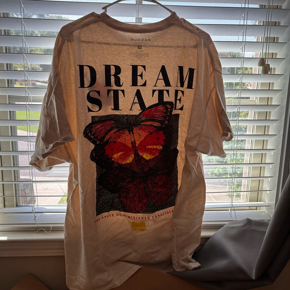 PacSun, dream, state, graphic tee